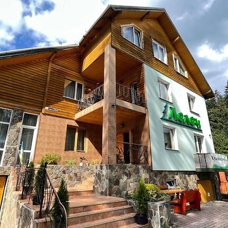 Лелеч Hotel Tatariv Luaran gambar