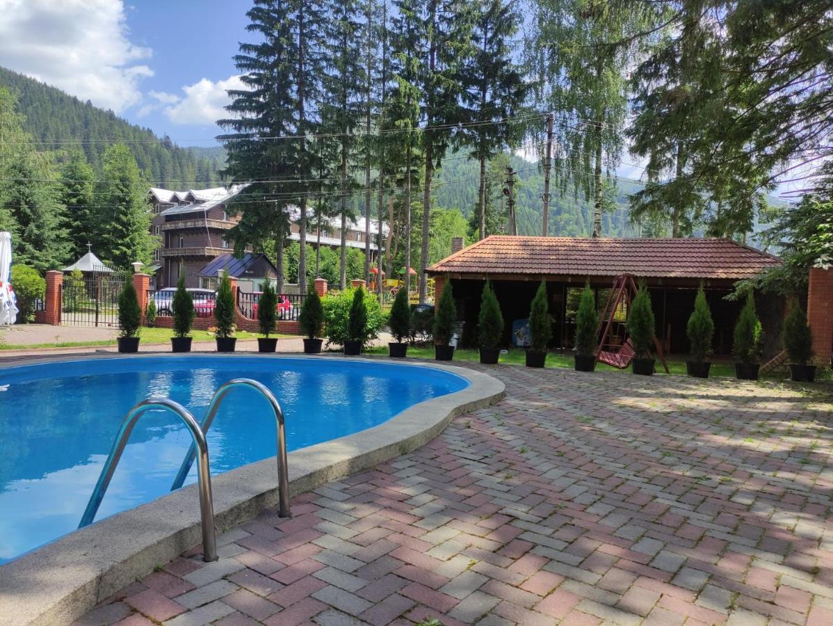 Лелеч Hotel Tatariv Luaran gambar