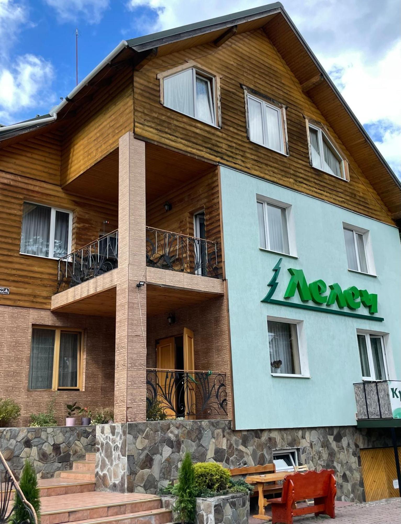 Лелеч Hotel Tatariv Luaran gambar